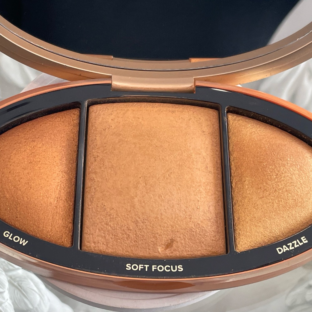 💎 TOO FACED Born This Way, Turn up The Light Highlighter Palette, DEEP✨A69